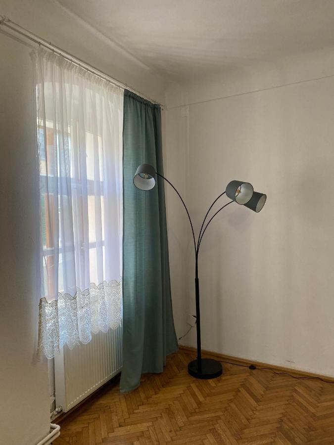 Apartament Istoric Ultracentral - With Parking Hermannstadt Exterior foto